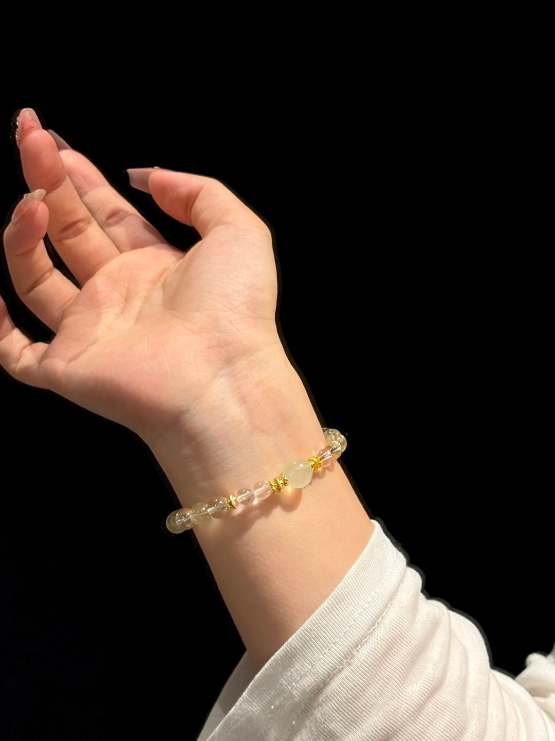 Clear Quartz & Citrine Beaded Bracelet with Gold Accents — A Wish for Clarity and Abundance