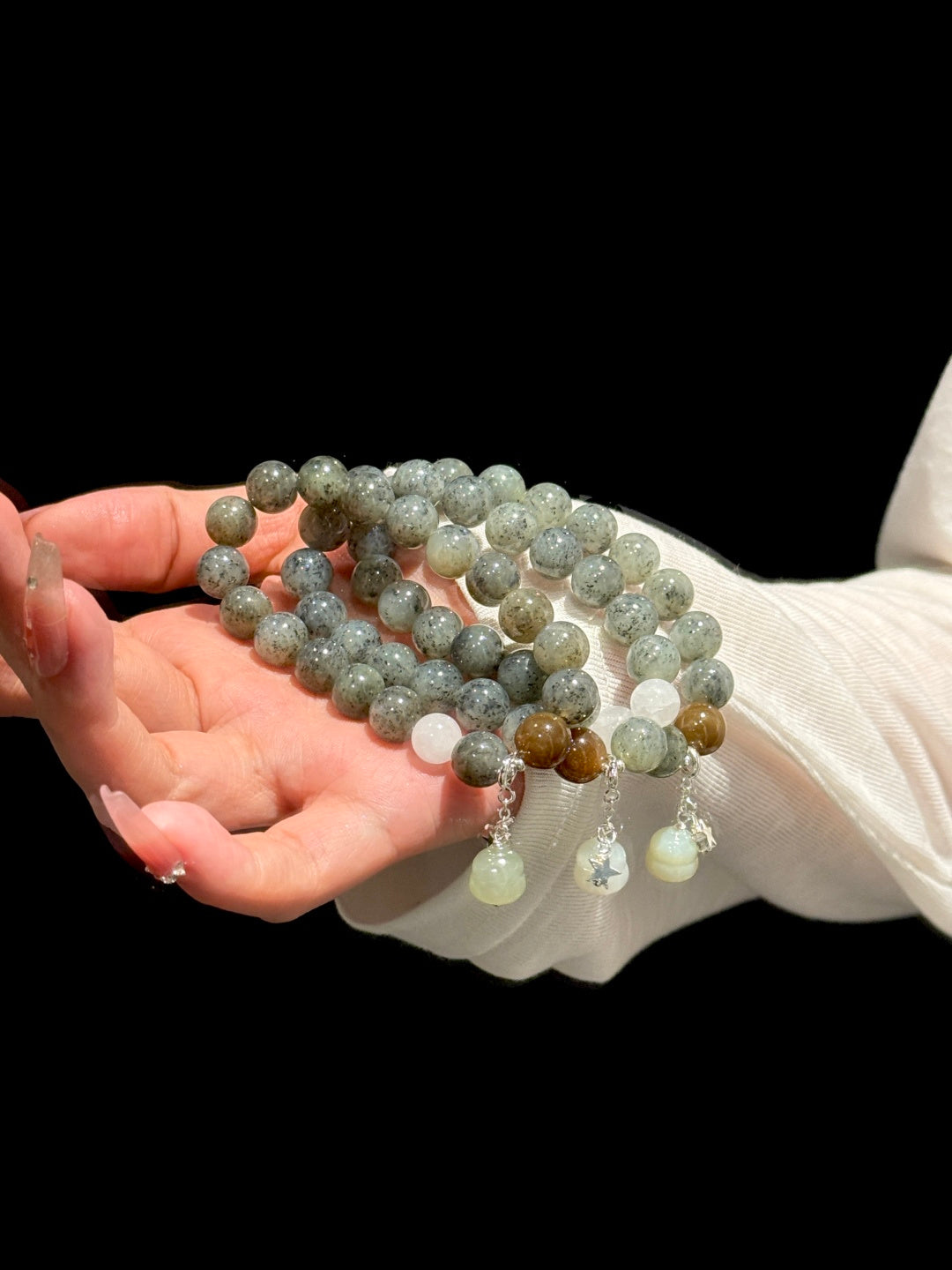 Blue-and-White Hetian Jade Beaded Bracelet with Sugar Jade & Gourd Charm — A Wish for Peace and Prosperity