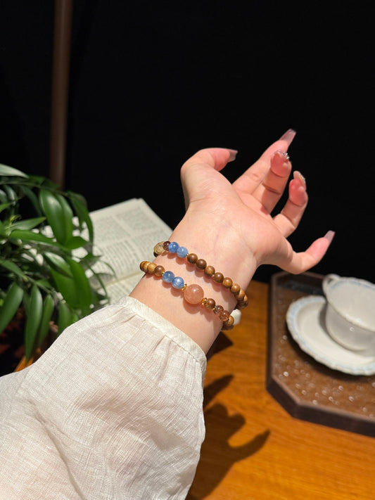 Blue Kyanite & Black Gold Super Seven Crystal Bracelet with Agarwood Beads – Balance, Clarity & Inner Strength